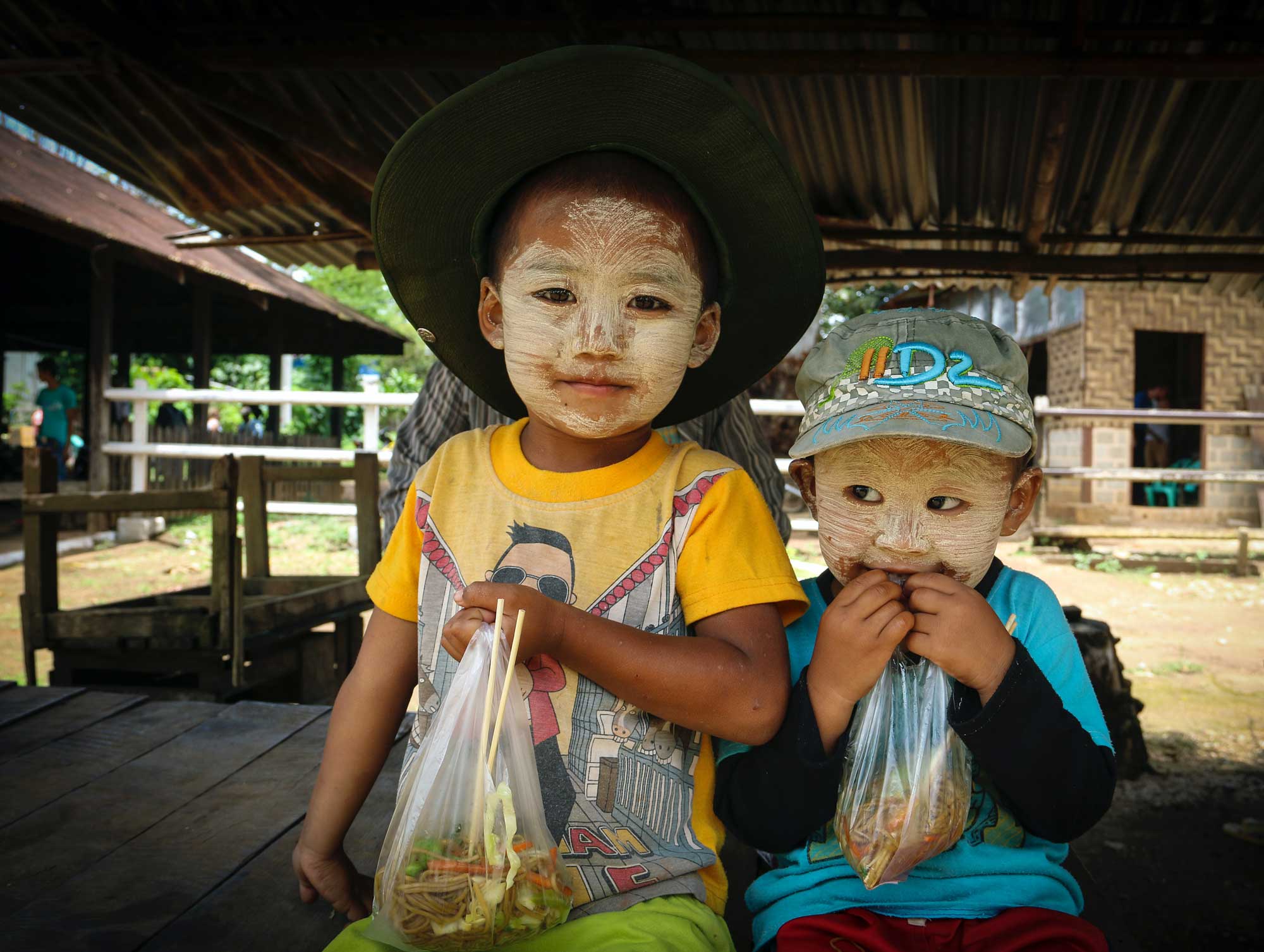 burmese boys